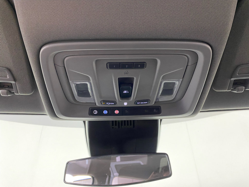 Used 2024 GMC Sierra 1500 SLE w/ Preferred Package AWD/4WD image 30
