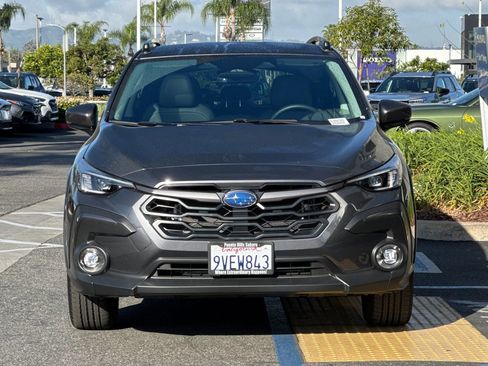 Certified 2025 Subaru Crosstrek 2.5i Limited w/ Crosstrek Mirror Package image 11