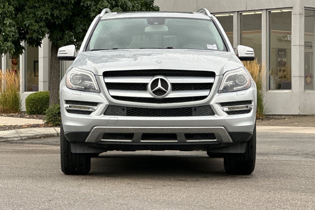 Used 2016 Mercedes-Benz GL 450 4MATIC image 12