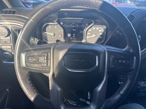 Used 2022 GMC Sierra 2500 Denali image 17