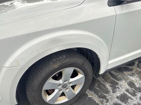 Used 2012 Dodge Journey SXT w/ Popular Equipment Group FWD image 10