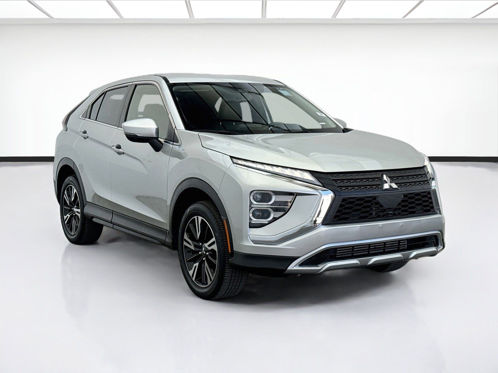 Used 2024 Mitsubishi Eclipse Cross SEL AWD/4WD image 3