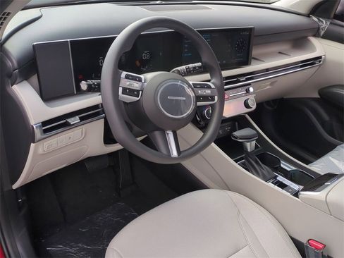 New 2026 Hyundai Tucson SEL image 12