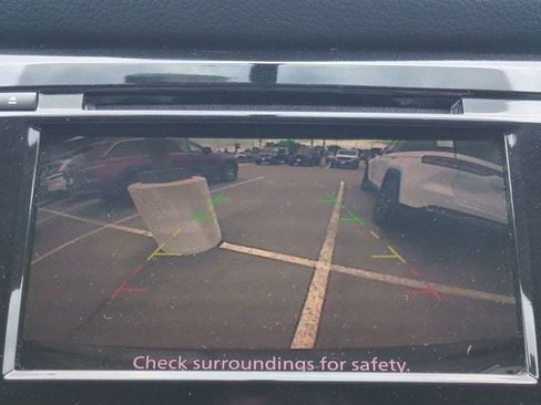 Used 2018 Nissan Rogue SV FWD image 20