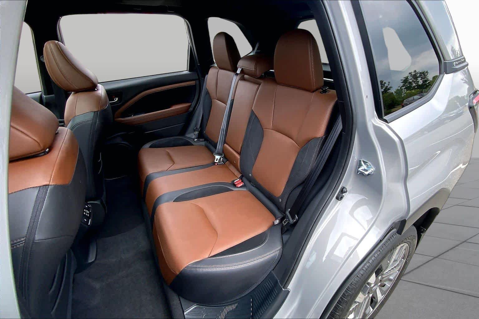 Used 2025 Subaru Forester Touring AWD/4WD image 21