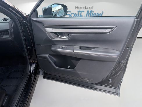 Certified 2025 Honda CR-V Sport image 32