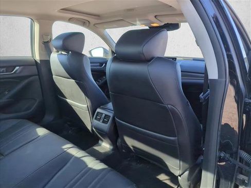 Used 2019 Honda Accord EX-L image 16