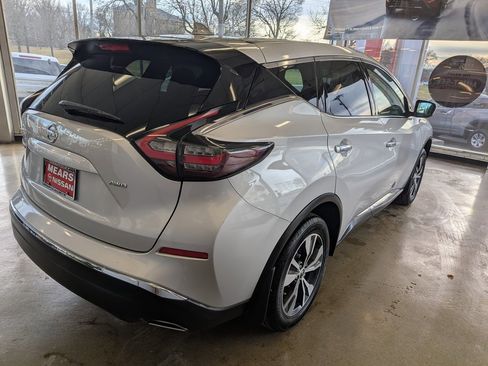Used 2019 Nissan Murano S image 5