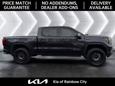 Used 2022 GMC Sierra 1500 AT4X image 2