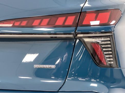 New 2026 Audi Q3 quattro 2.0T AWD/4WD image 26