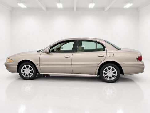 Used 2003 Buick Le Sabre Limited w/ Celebration Edition Package FWD image 2