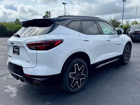 Used 2023 Chevrolet Blazer RS w/ Driver Confidence II Package AWD/4WD image 8