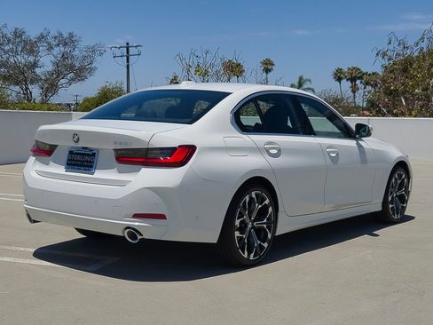 New 2026 BMW 330i Sedan w/ Convenience Package RWD image 19