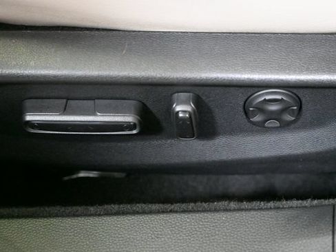 Used 2018 Honda Accord Touring image 52
