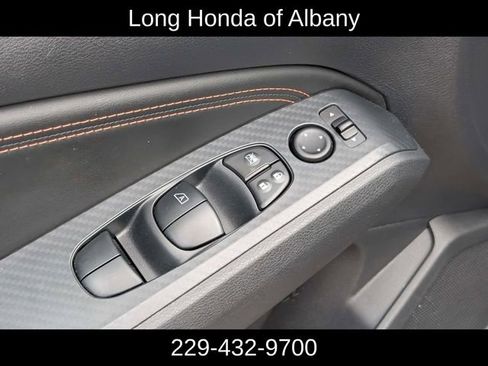 Used 2020 Nissan Altima 2.5 SR w/ Premium Package FWD image 6