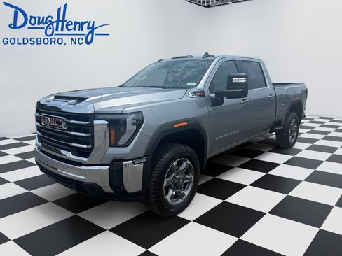 New 2026 GMC Sierra 2500 SLE w/ SLE Value Package; AWD/4WD image 1