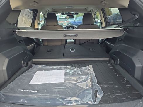 New 2026 Subaru Crosstrek 2.0i Premium image 19