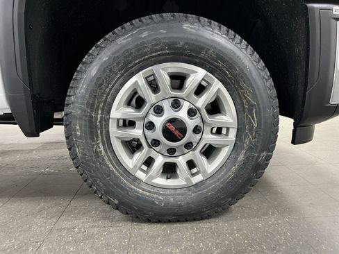 New 2026 GMC Sierra 2500 Pro image 32