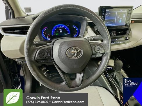 Used 2022 Toyota Corolla LE FWD image 14