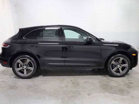 New 2026 Porsche Macan AWD/4WD image 10