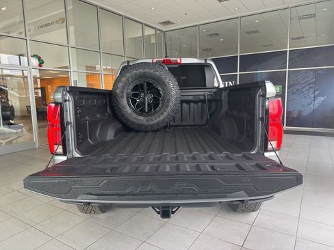 New 2026 Chevrolet Colorado ZR2 w/ ZR2 Bison Edition image 11