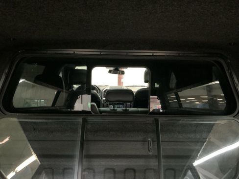Used 2016 Ford F150 Platinum w/ Equipment Group 701A Luxury AWD/4WD image 49