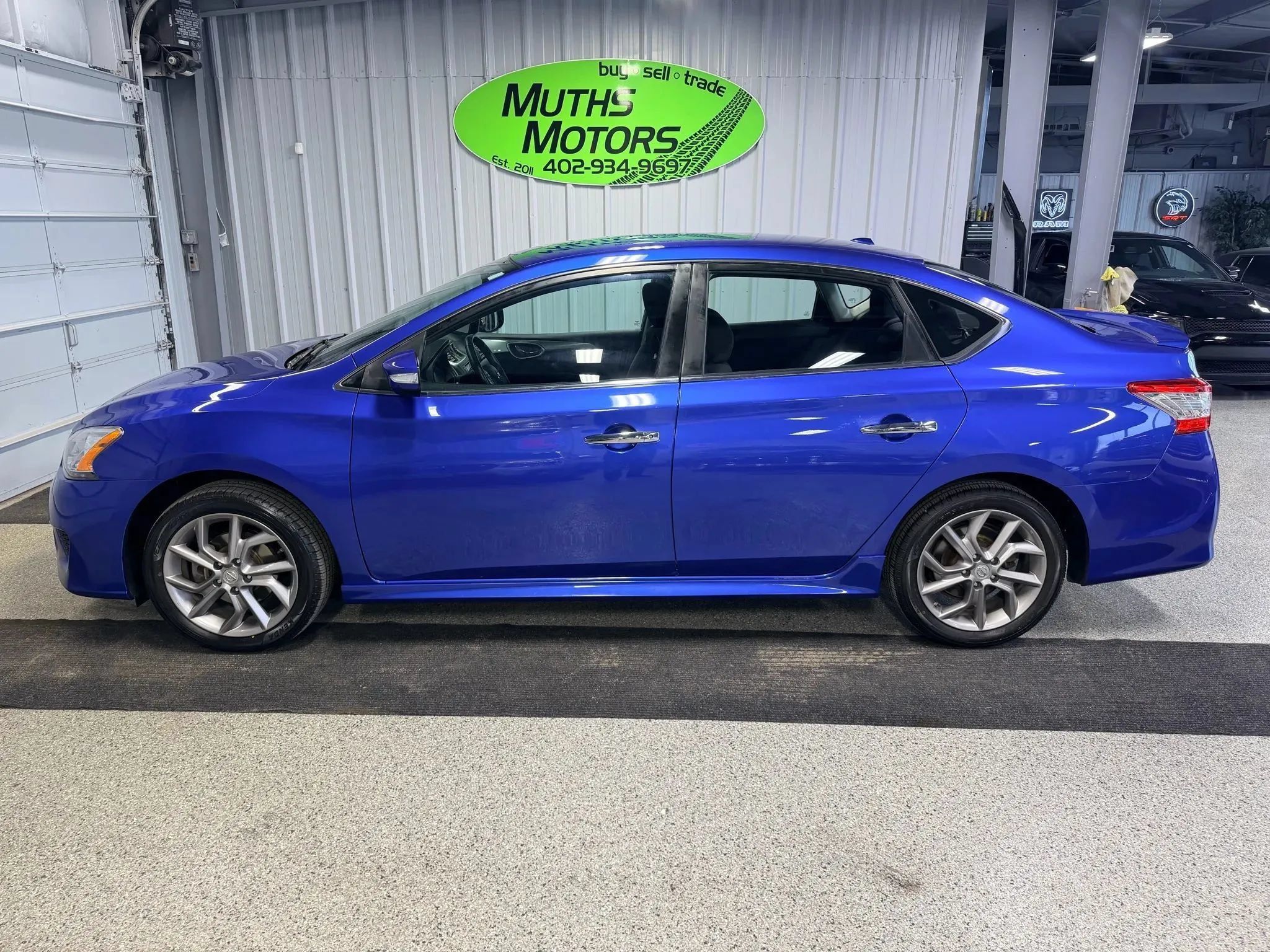 Used 2015 Nissan Sentra SR w/ Electronics Package FWD image 5