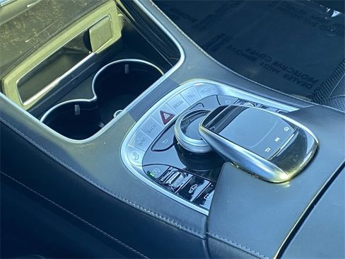 Used 2019 Mercedes-Benz S 560 Sedan image 17