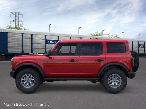 Used 2025 Ford Bronco Badlands AWD/4WD image 28