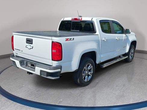 Used 2018 Chevrolet Colorado Z71 AWD/4WD image 5