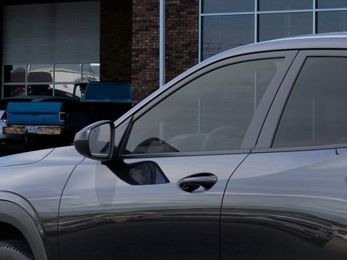 New 2026 Chevrolet Trax RS image 12