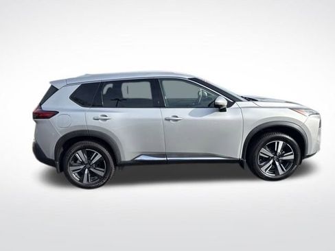 Used 2021 Nissan Rogue SL w/ Premium Package image 6