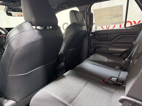 Used 2026 Toyota 4Runner 4WD image 19