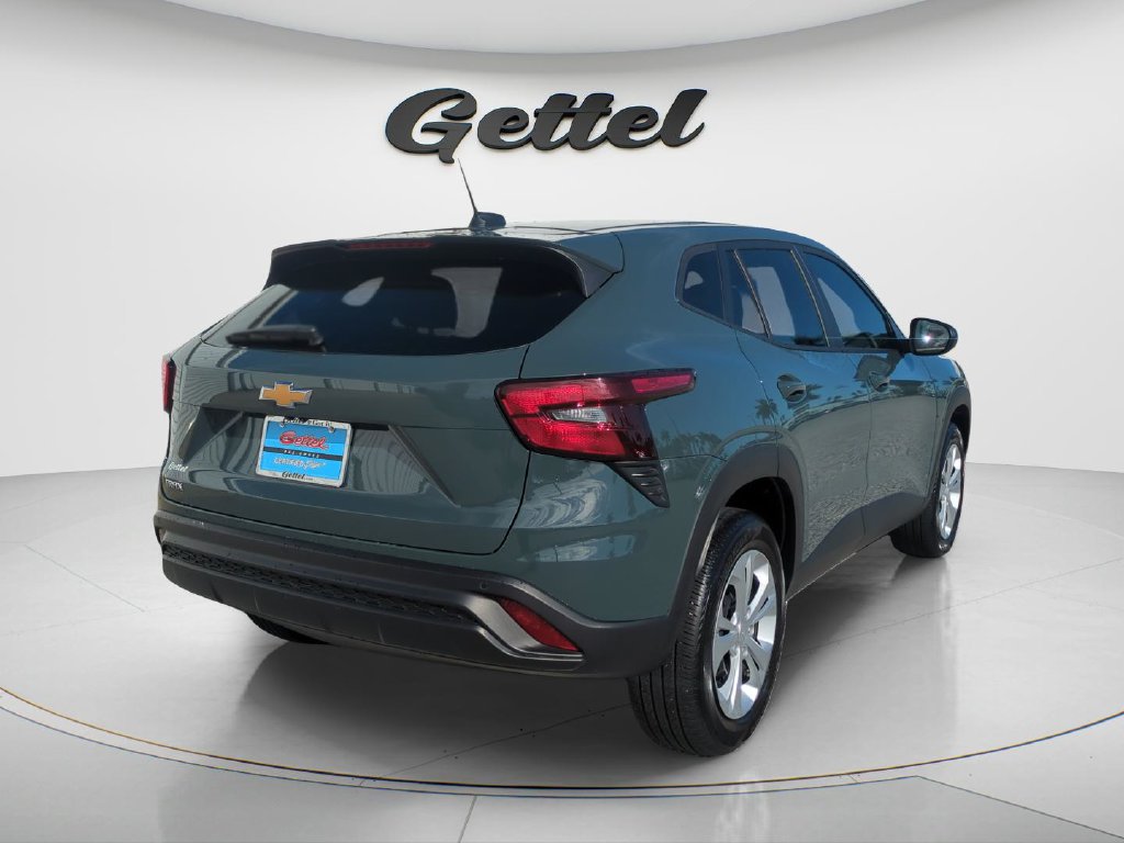 Used 2026 Chevrolet Trax LS w/ Driver Confidence Package FWD image 5