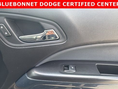 Used 2019 Chevrolet Colorado Z71 AWD/4WD image 30
