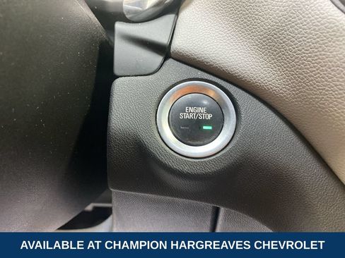 Used 2019 Chevrolet Equinox LS w/ LS Convenience Package FWD image 22