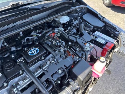 Used 2023 Toyota Corolla LE FWD image 29
