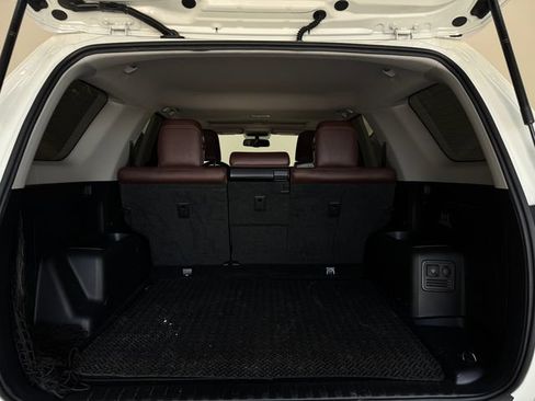 Used 2017 Toyota 4Runner Limited RWD image 9