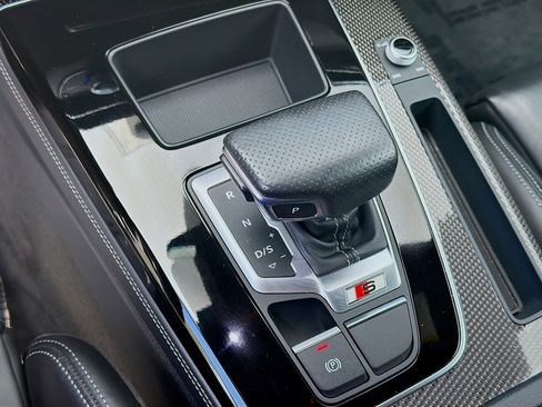 Used 2024 Audi SQ5 Premium Plus image 15