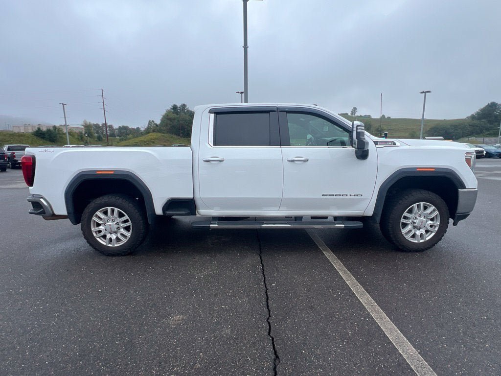 Used 2021 GMC Sierra 2500 SLT AWD/4WD image 9