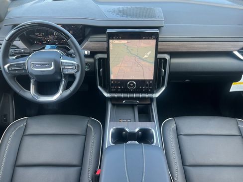 New 2026 GMC Acadia Denali image 10