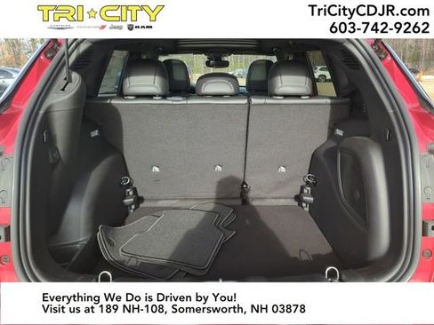 New 2026 Jeep Compass Limited image 22