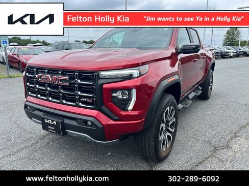 Used 2023 GMC Canyon AT4 AWD/4WD image 1