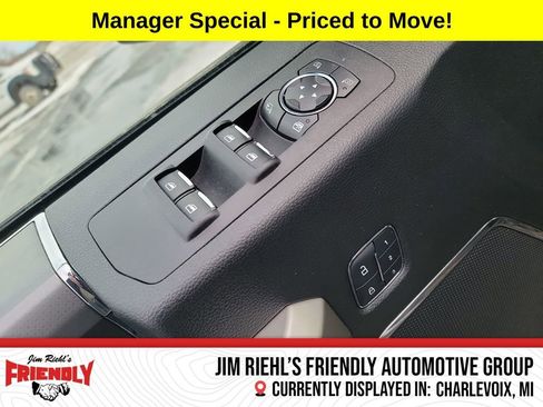 Used 2016 Ford F150 Lariat w/ Equipment Group 502A Luxury image 11