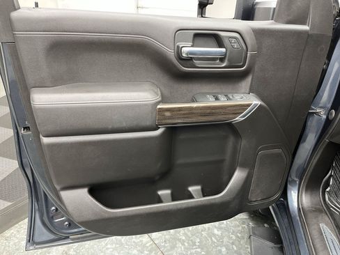 Certified 2021 Chevrolet Silverado 1500 LT Trail Boss w/ Bed Protection Package AWD/4WD image 7