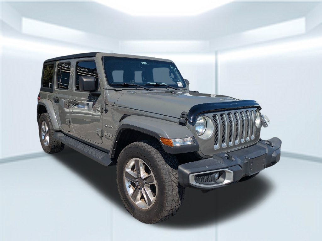 Used 2021 Jeep Wrangler Unlimited Sahara w/ Cold Weather Group AWD/4WD image 3