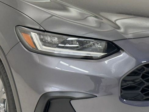 New 2026 Honda HR-V LX image 5