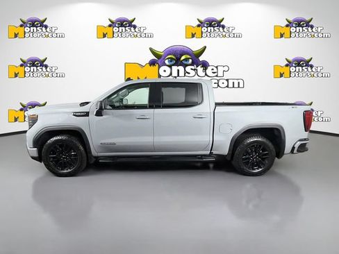 Used 2024 GMC Sierra 1500 Elevation w/ LPO, Elevation Black Package AWD/4WD image 8