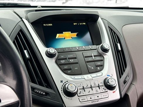 Used 2012 Chevrolet Equinox LTZ image 10