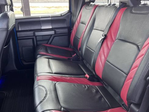 Used 2019 Ford F150 XLT w/ Equipment Group 302A Luxury AWD/4WD image 19